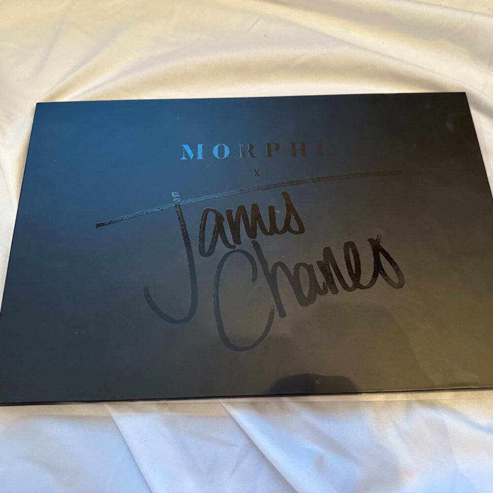 Morphe X James Charles Artistry Palette 39 Eyeshadow 100% Authentic.
